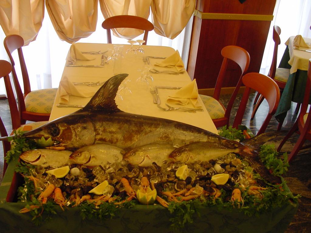 Hotel Ristorante Miramare Marina di Gioiosa Ionica Εξωτερικό φωτογραφία