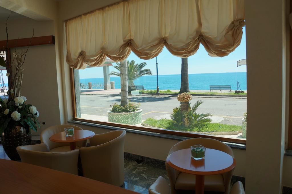 Hotel Ristorante Miramare Marina di Gioiosa Ionica Εξωτερικό φωτογραφία